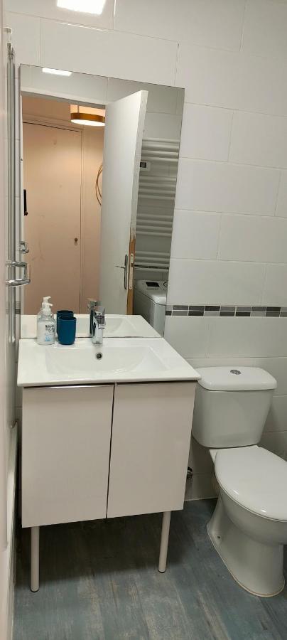 Perle Rare A 250M De La Plage ! Climatise Avec Parking, Balcon & Wifi سانت ماكسيم المظهر الخارجي الصورة