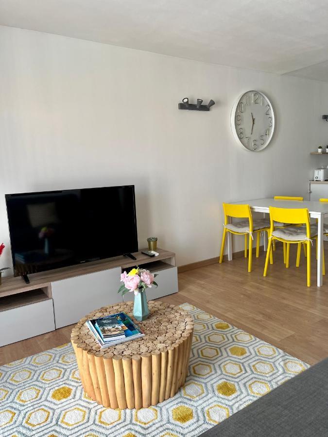 Perle Rare A 250M De La Plage ! Climatise Avec Parking, Balcon & Wifi سانت ماكسيم المظهر الخارجي الصورة